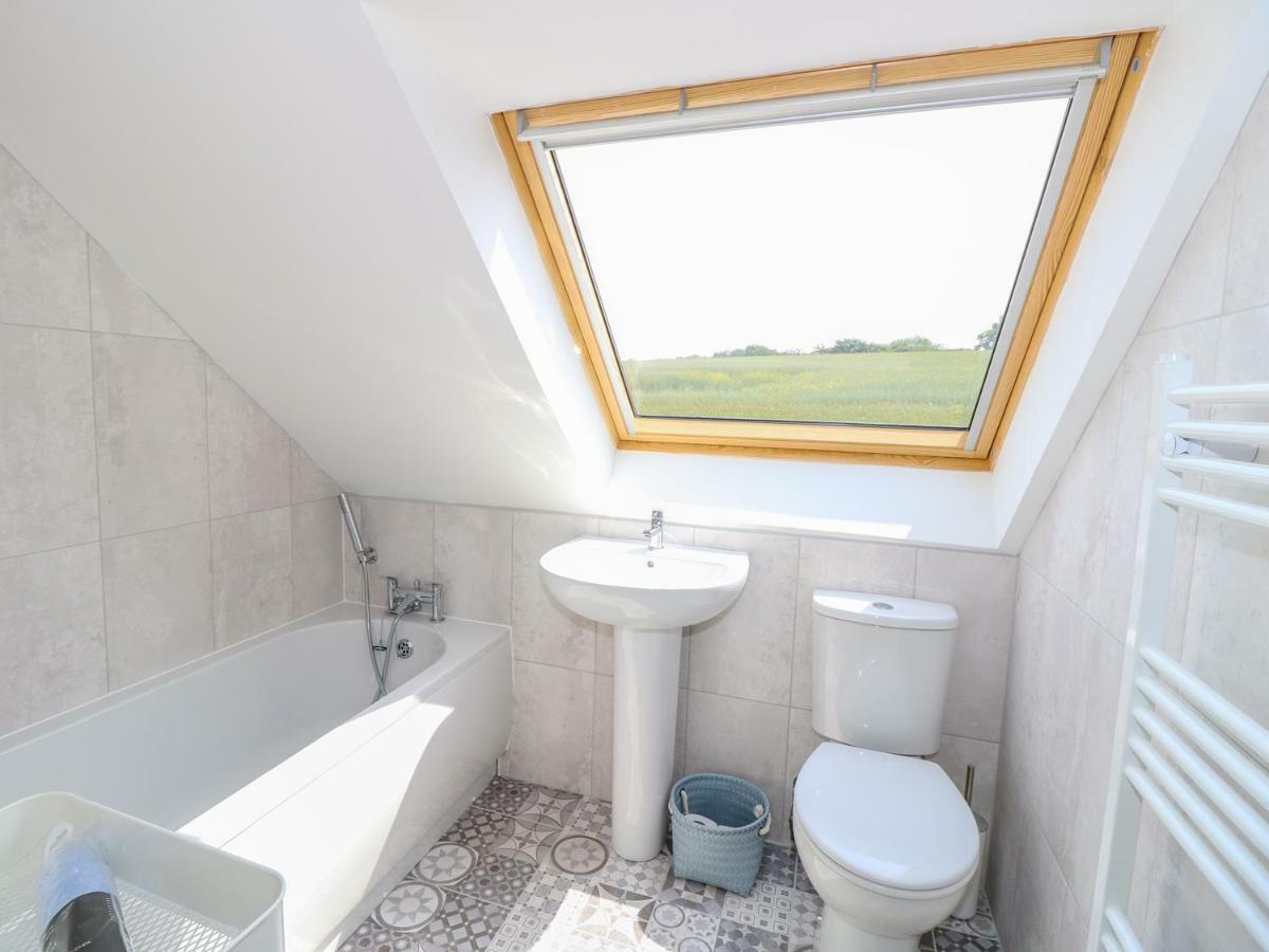 6 Yarmouth * Freshwater